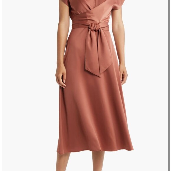Zoe And Claire Tie Waist Satin Midi Dress - Picture 11 of 15